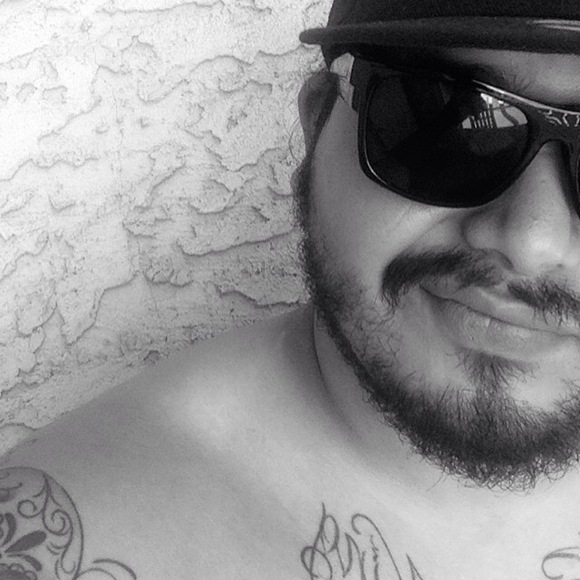 Meet your Posher, Daniel - Picture 1 of 1